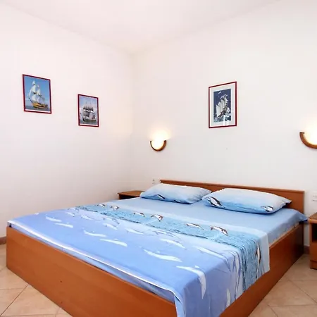 Apartments With A Parking Space Mali Losinj * Mali Losinj